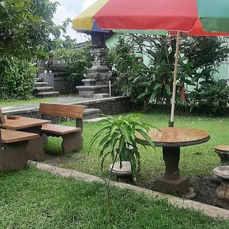 Hotel Oyo 90714 Umah Pande Tabanan Near Tanah Lot